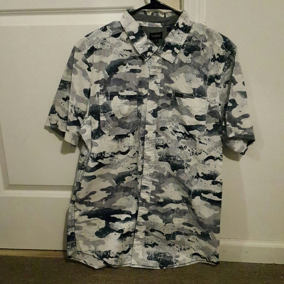 Shirt - Picture 1 of 2